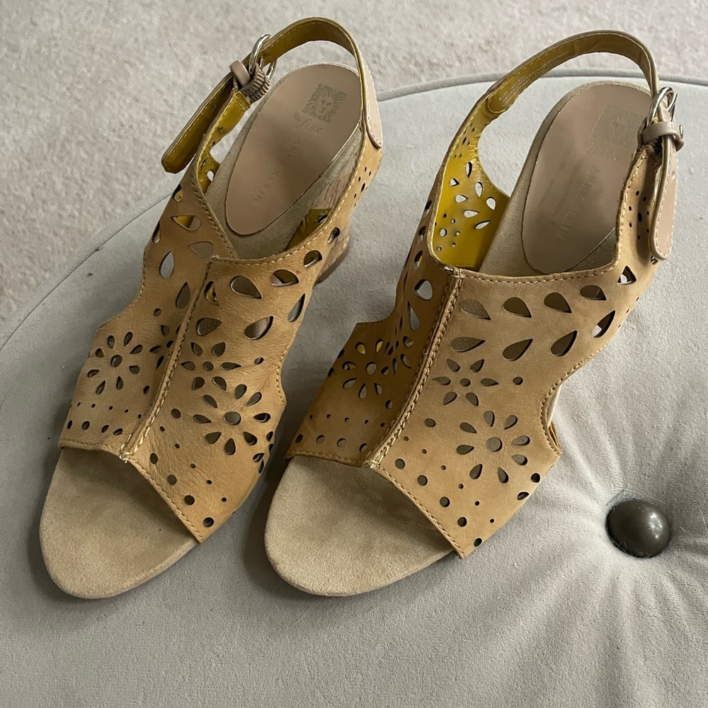 Mustard tan Anne Klein sandals wedges. Size 8.5
